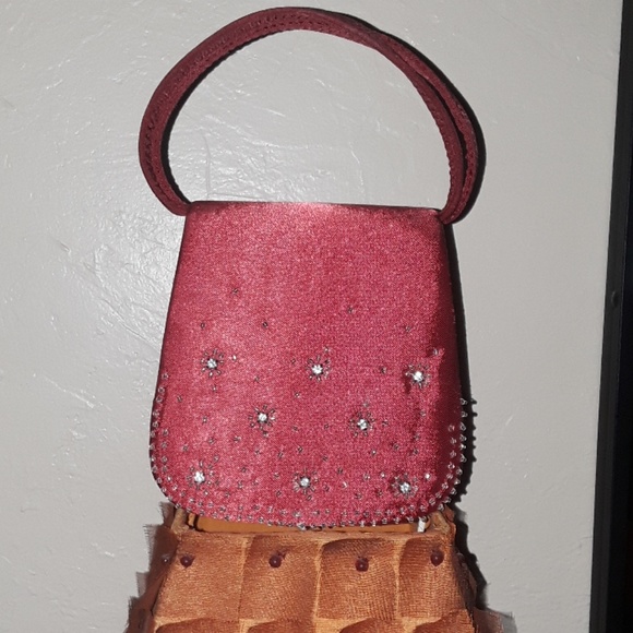 Purse - Picture 1 of 4